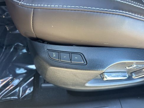 Used 2025 MAZDA CX-5 Signature image 11