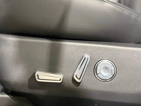 New 2026 Lincoln Nautilus Premier w/ Jet Appearance Package image 43