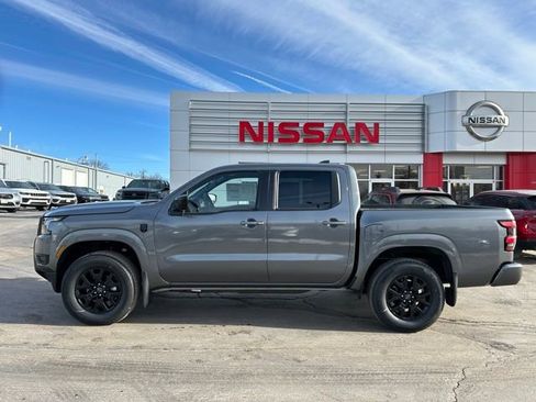 New 2026 Nissan Frontier SV image 2