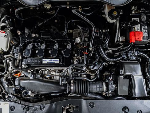 Certified 2018 Honda Civic Sport Touring image 13