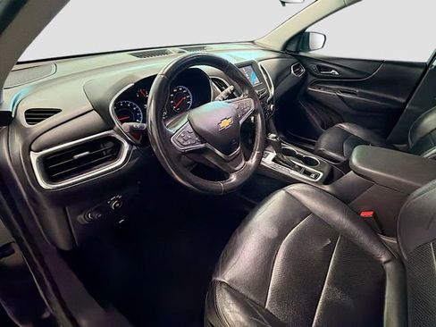 Used 2018 Chevrolet Equinox LT image 23