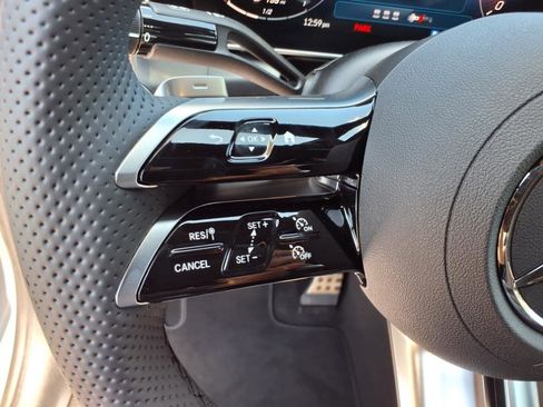 Used 2026 Mercedes-Benz GLC 300 4MATIC image 15