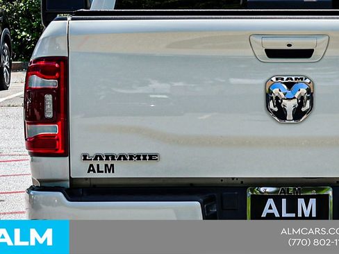 Used 2024 RAM 2500 Laramie AWD/4WD image 14