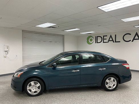 Used 2013 Nissan Sentra SV image 8