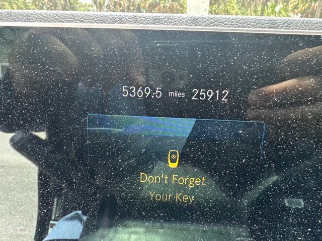 Used 2023 Mercedes-Benz GLE 450 4MATIC image 11