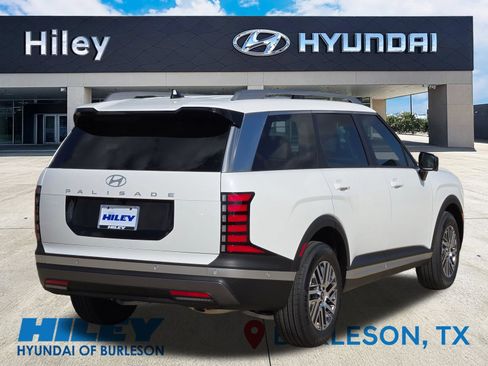 Certified 2026 Hyundai Palisade SEL FWD image 5