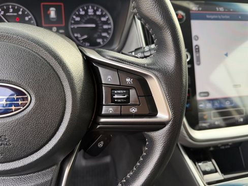 Used 2022 Subaru Outback Limited image 20
