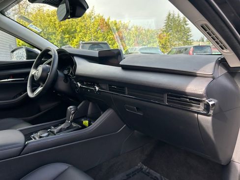 Used 2025 MAZDA MAZDA3 s FWD image 26