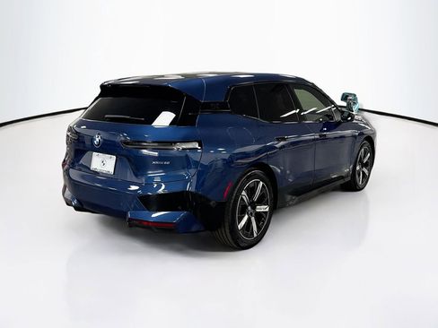 Used 2023 BMW iX xDrive50 w/ Ultimate Package 2 image 5