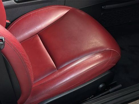 Used 2015 Mercedes-Benz SLK 350 image 12