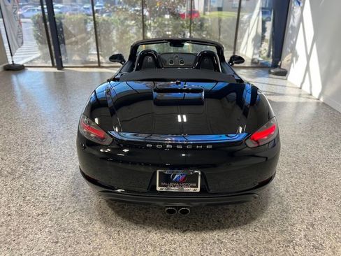 Used 2019 Porsche 718 Boxster S image 7