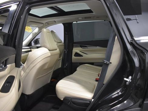 Used 2023 INFINITI QX60 Luxe image 34