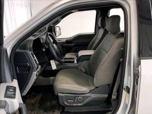 Used 2016 Ford F150 XLT w/ Equipment Group 302A Luxury RWD image 15