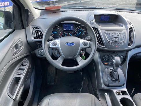 Used 2015 Ford Escape S FWD image 19