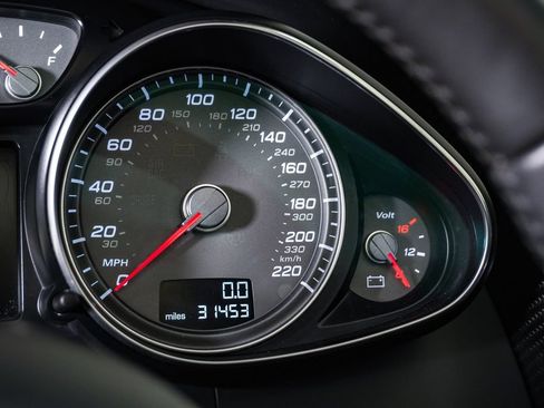 Used 2012 Audi R8 V8 AWD/4WD image 25