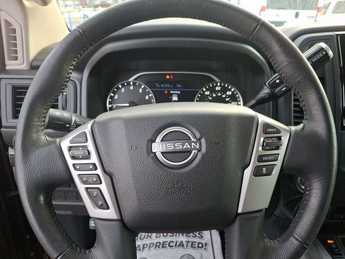 Certified 2023 Nissan Titan SV w/ SV Convenience Package image 18