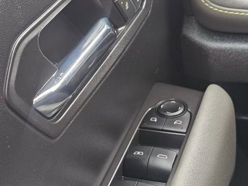 Used 2024 Chevrolet Colorado ZR2 w/ ZR2 Convenience Package III image 20