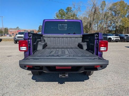 New 2026 Jeep Gladiator Sport image 13
