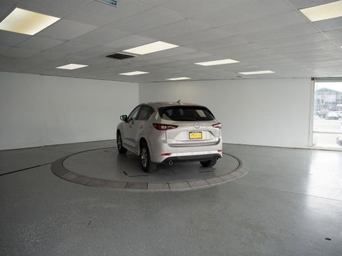 Used 2025 MAZDA CX-5 AWD 2.5 S w/ Preferred Package image 5