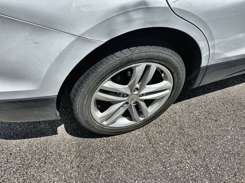 Certified 2020 Chevrolet Equinox Premier FWD image 8