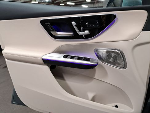 New 2026 Mercedes-Benz GLC 300 image 28