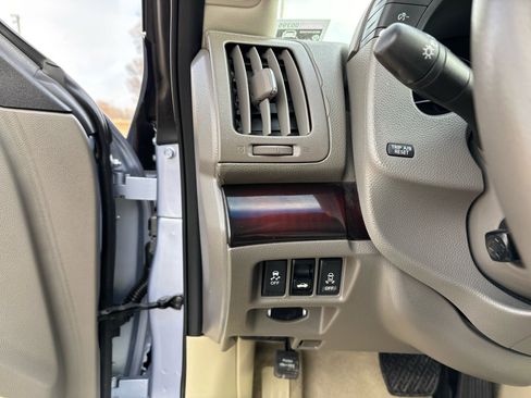 Used 2011 INFINITI G37 2dr Base w/ Premium Pkg image 13