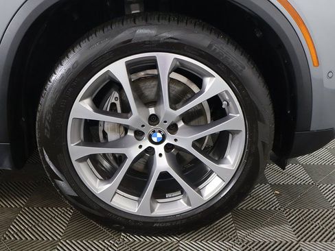 Used 2024 BMW X5 xDrive40i w/ Parking Assistance Package image 20