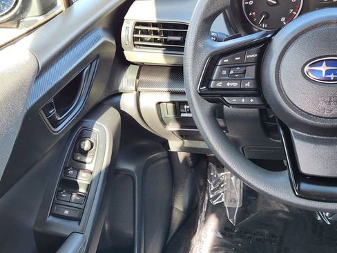 Used 2024 Subaru Crosstrek 2.0i Premium image 24