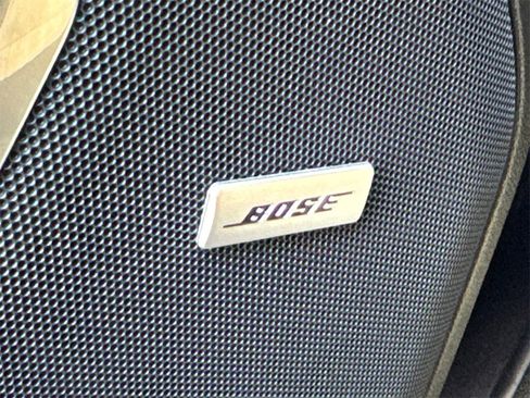 Used 2023 Chevrolet Suburban LT image 29