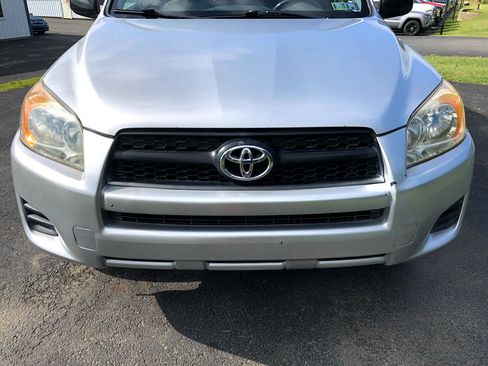 Used 2012 Toyota RAV4 4WD image 9