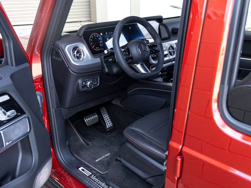New 2026 Mercedes-Benz G 550 image 15