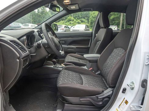New 2025 Mitsubishi Outlander Sport AWD image 24
