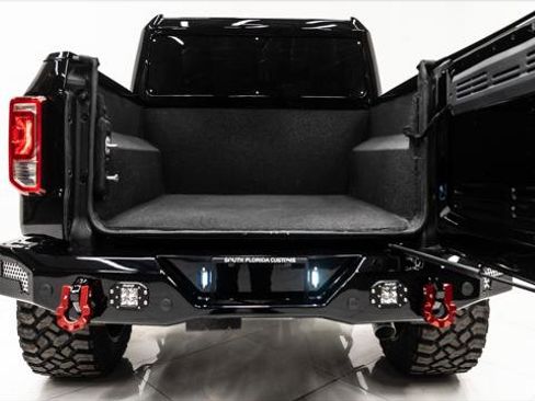 Used 2025 Ford Bronco Pickup image 33