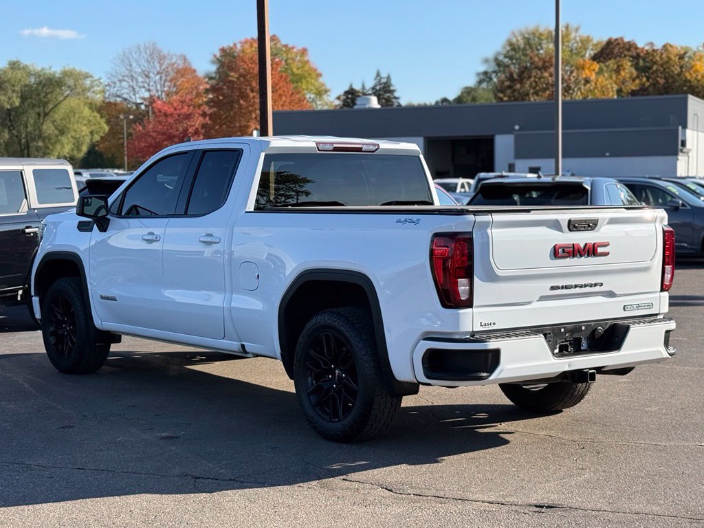 Used 2022 GMC Sierra 1500 Elevation AWD/4WD image 32