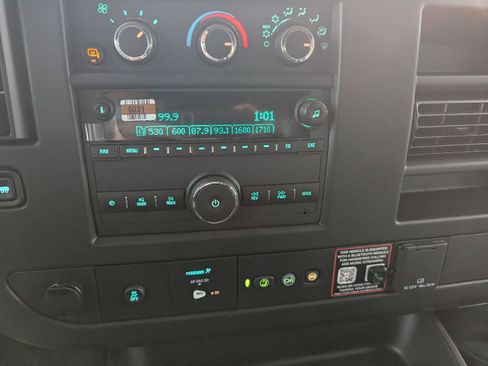 New 2025 Chevrolet Express 3500 w/ Driver Convenience Package RWD image 35