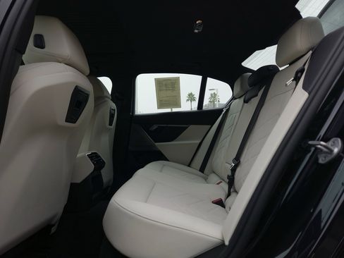 Used 2025 BMW 530i w/ M Sport Package image 20