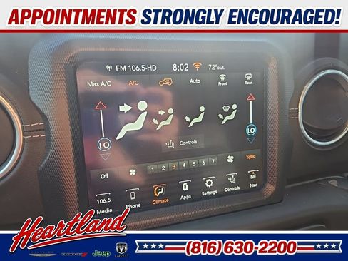 Used 2018 Jeep Wrangler Unlimited Sahara AWD/4WD image 50