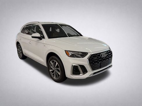 Used 2023 Audi Q5 2.0T Premium Plus w/ Premium Plus Package AWD/4WD image 1