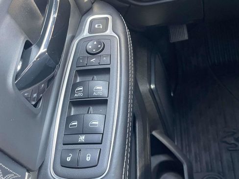 Used 2022 RAM 2500 Limited AWD/4WD image 34