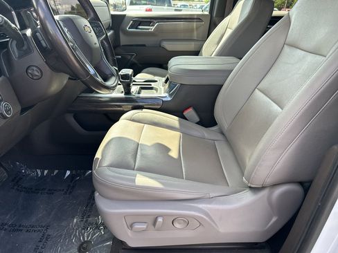 Used 2023 Chevrolet Silverado 1500 LTZ w/ LTZ Premium Package AWD/4WD image 14
