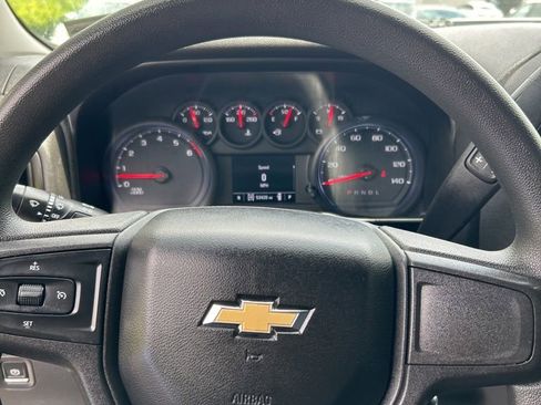 Used 2019 Chevrolet Silverado 1500 Custom w/ Custom Value Package AWD/4WD image 13