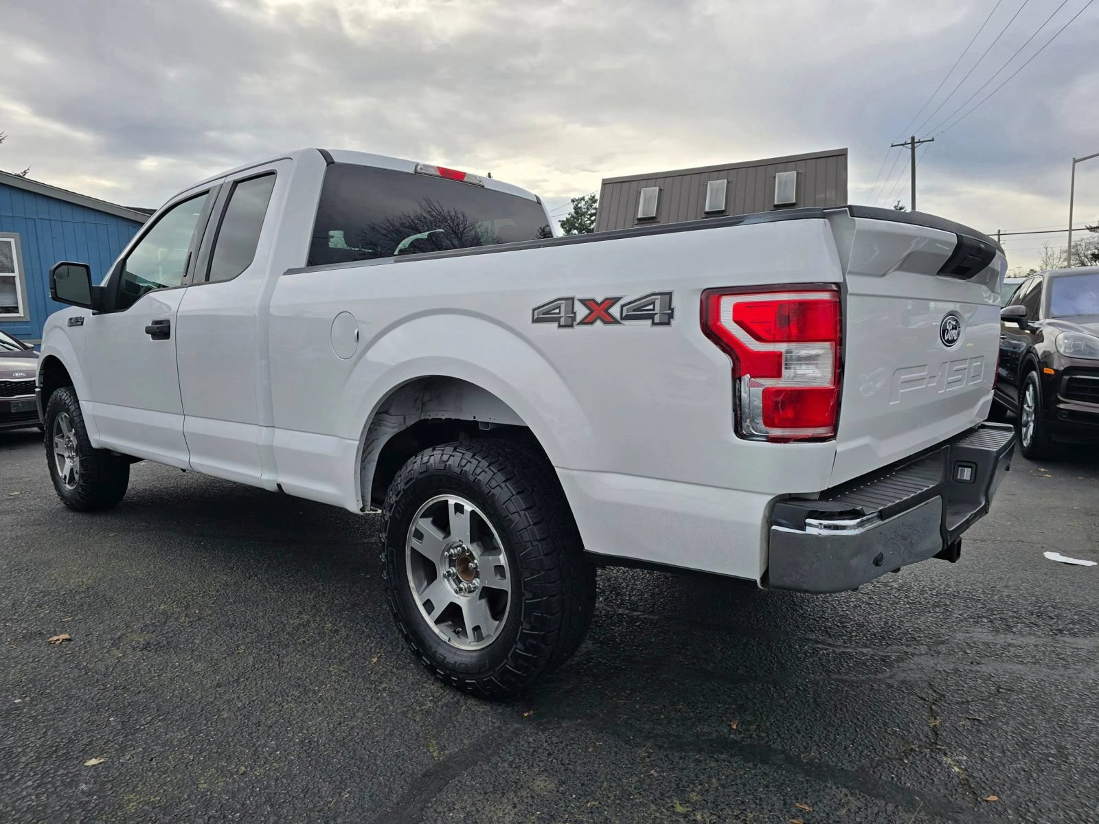 Used 2019 Ford F150 XLT w/ Equipment Group 301A Mid AWD/4WD image 3