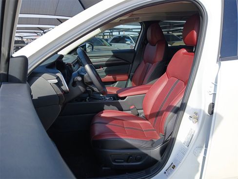 Used 2025 MAZDA CX-50 2.5 Hybrid w/ Premium Plus Pkg image 9