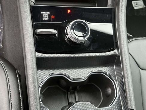 New 2025 Jeep Grand Cherokee Limited w/ Black Appearance Package AWD/4WD image 20