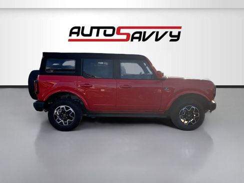 Used 2022 Ford Bronco Outer Banks AWD/4WD image 8
