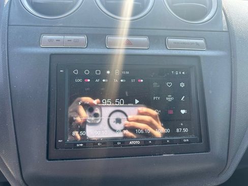 Used 2012 Ford Transit Connect XLT Premium FWD image 6