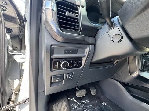 Used 2025 Ford F150 Platinum AWD/4WD image 21