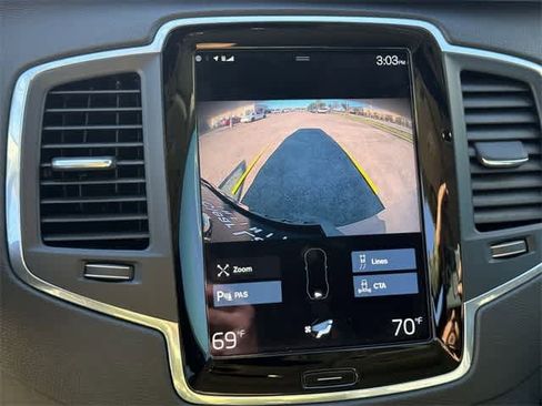 Used 2020 Volvo XC90 T5 Momentum w/ Protection Package Premier image 24