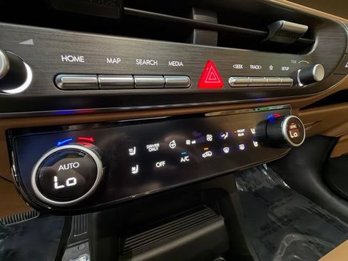 Used 2026 Hyundai Palisade Calligraphy AWD/4WD image 29