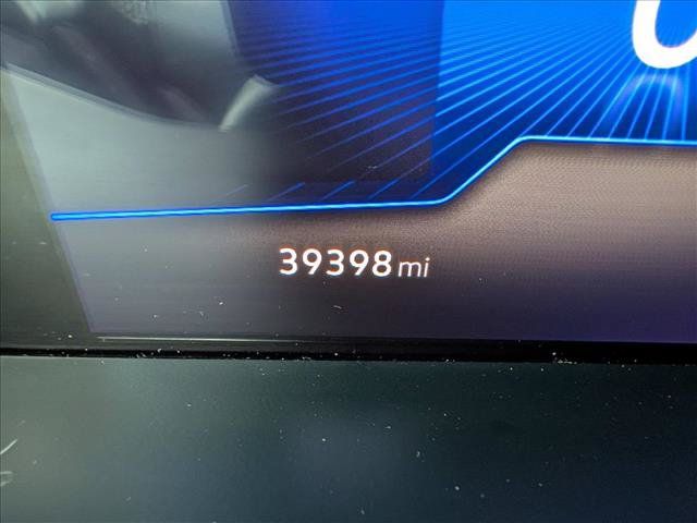 Certified 2023 Volkswagen Taos SE w/ Panoramic Sunroof Package FWD image 36